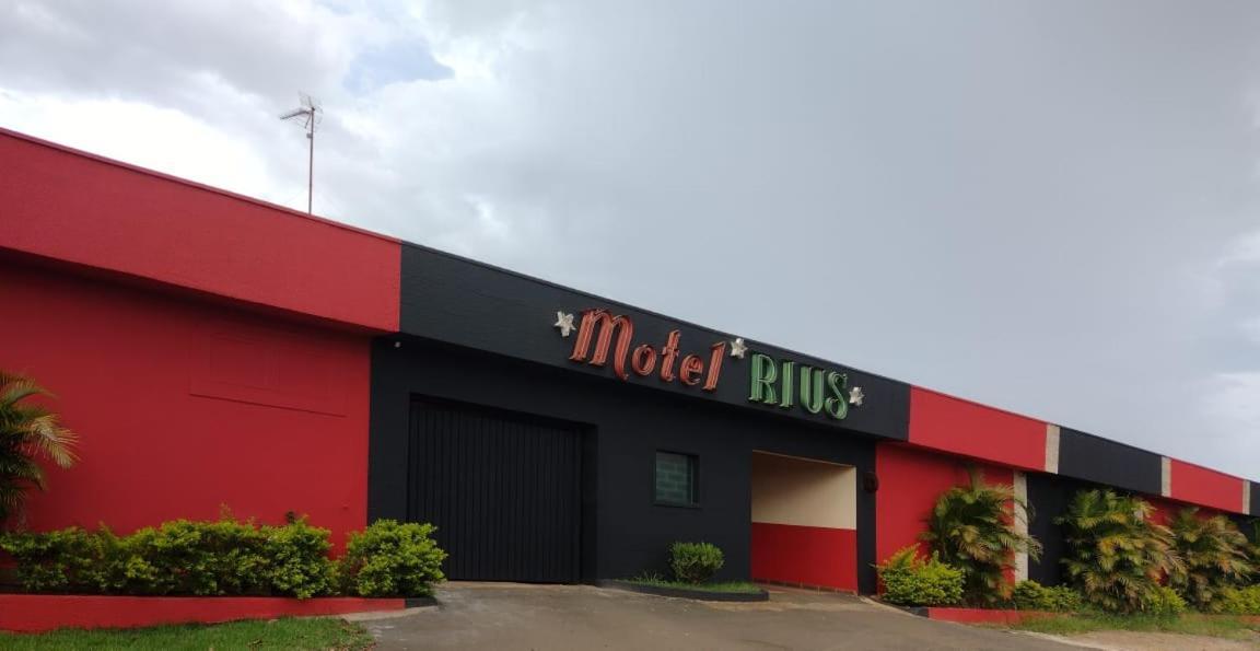 Motel Rius Araras Araras (Sao Paulo) Exterior foto